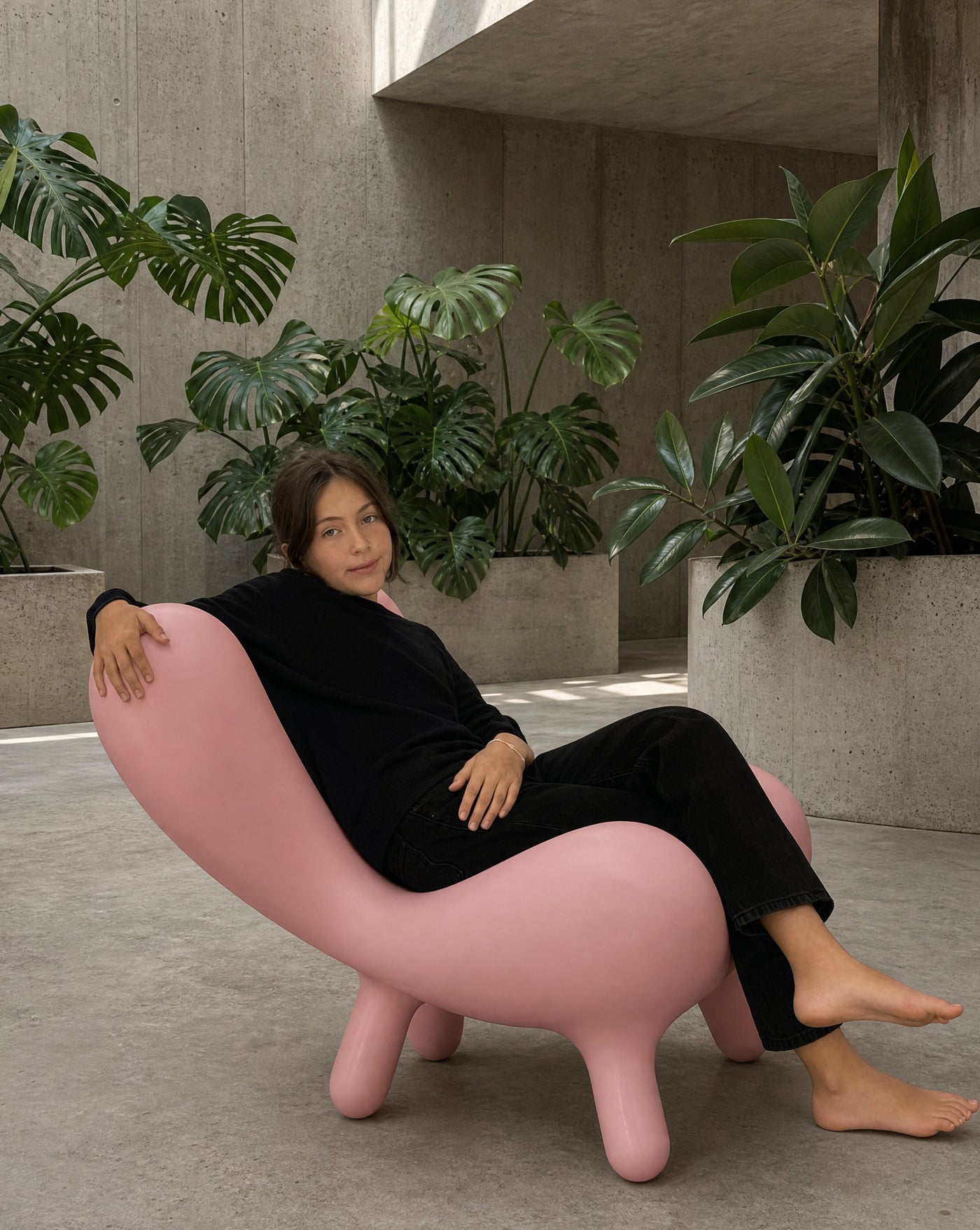 Lina Armchair